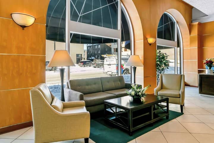 Hotel Interior 4 of 31